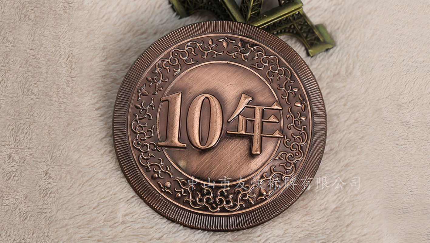 高端金屬酒標(biāo)